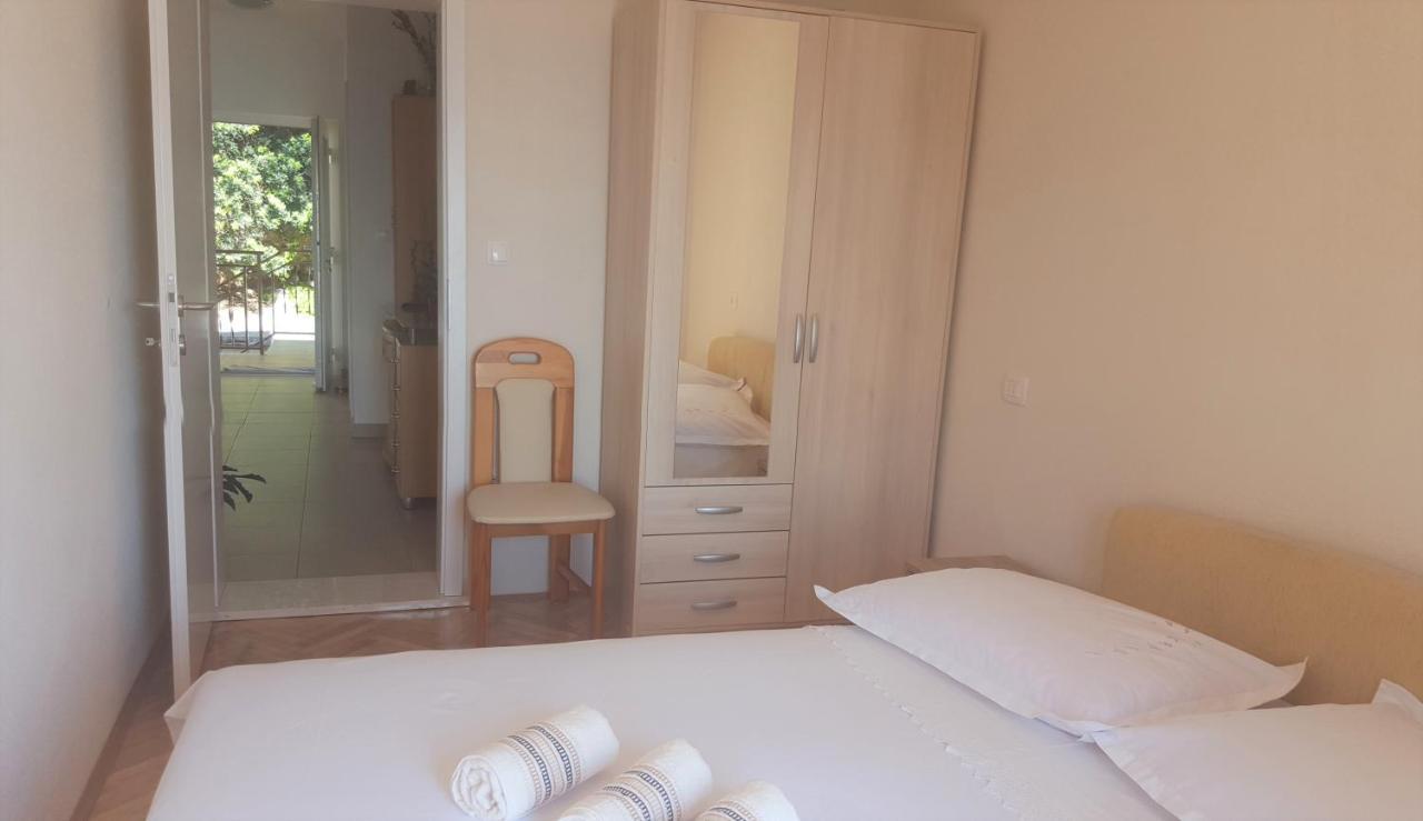 Adriatic Beach Suites オミシュ エクステリア 写真