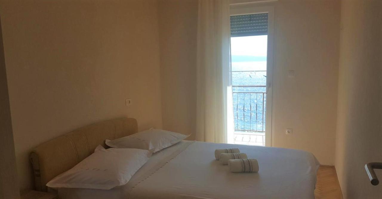 Adriatic Beach Suites オミシュ エクステリア 写真