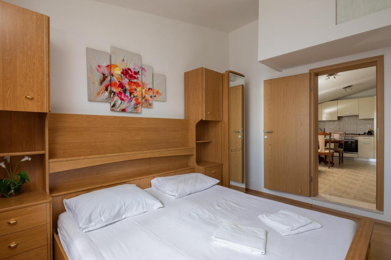 Adriatic Beach Suites オミシュ エクステリア 写真