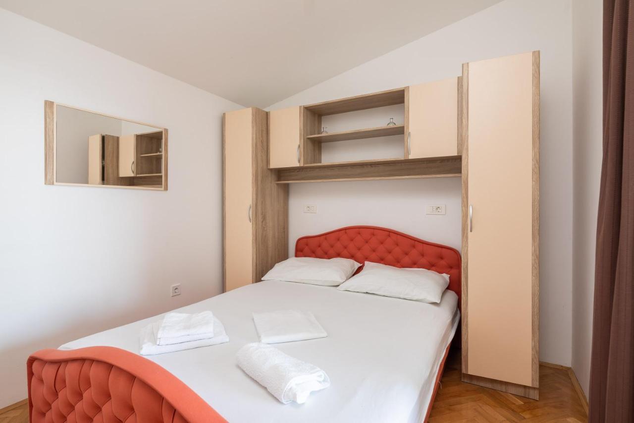 Adriatic Beach Suites オミシュ エクステリア 写真